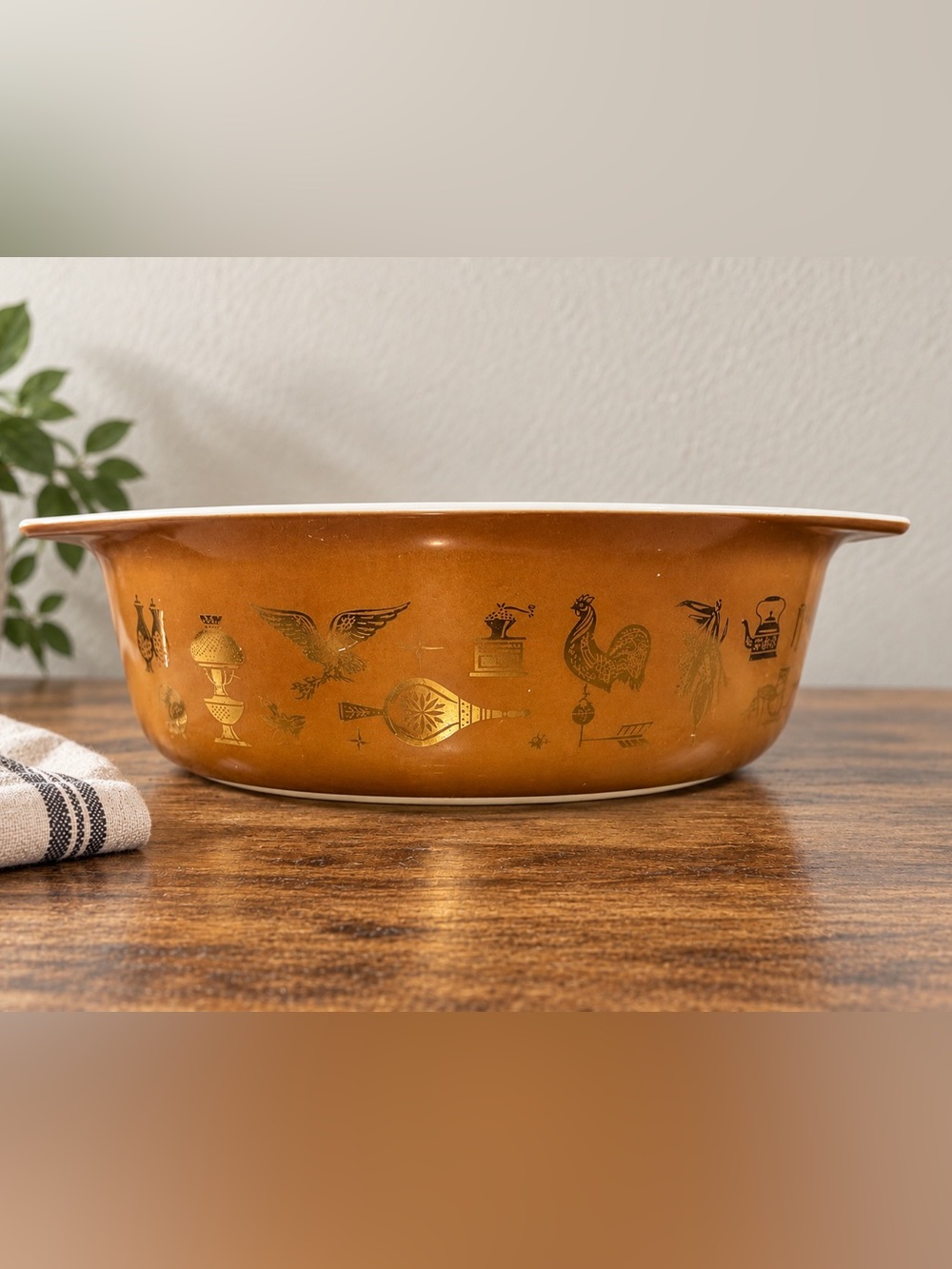 Pyrex Brown Glass Casserole with Gold Motif